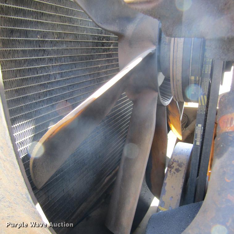 image for item DC0024 1995 Freightliner FLD120 Classic semi truck