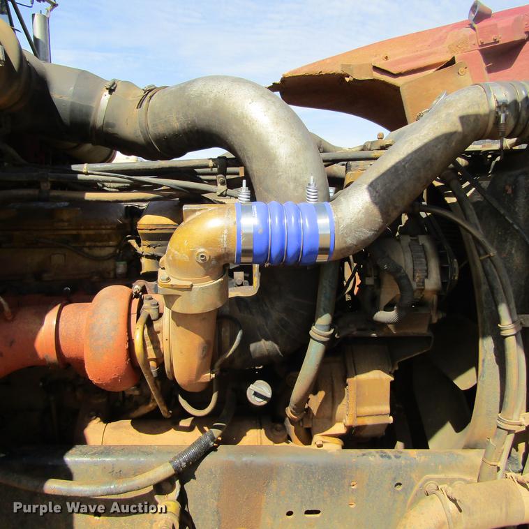 image for item DC0024 1995 Freightliner FLD120 Classic semi truck