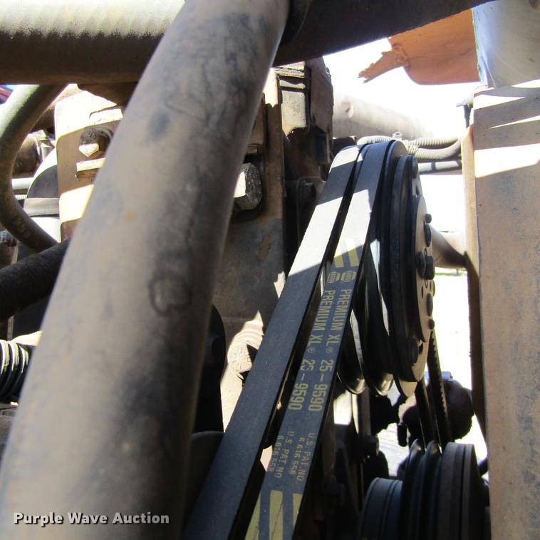 image for item DC0024 1995 Freightliner FLD120 Classic semi truck