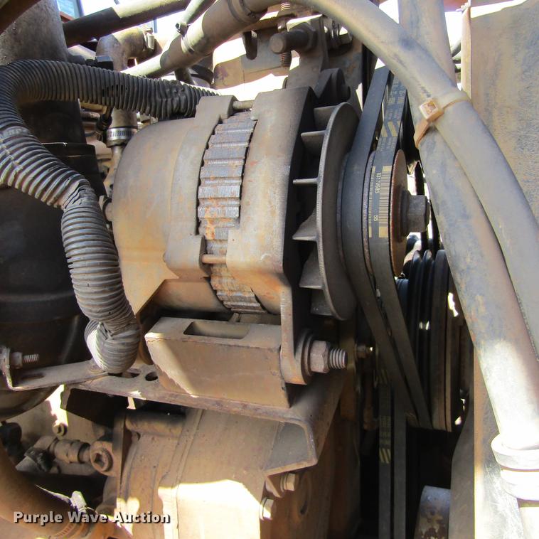 image for item DC0024 1995 Freightliner FLD120 Classic semi truck