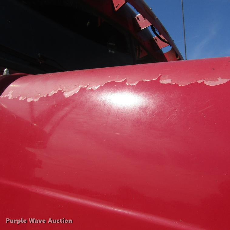 image for item DC0024 1995 Freightliner FLD120 Classic semi truck