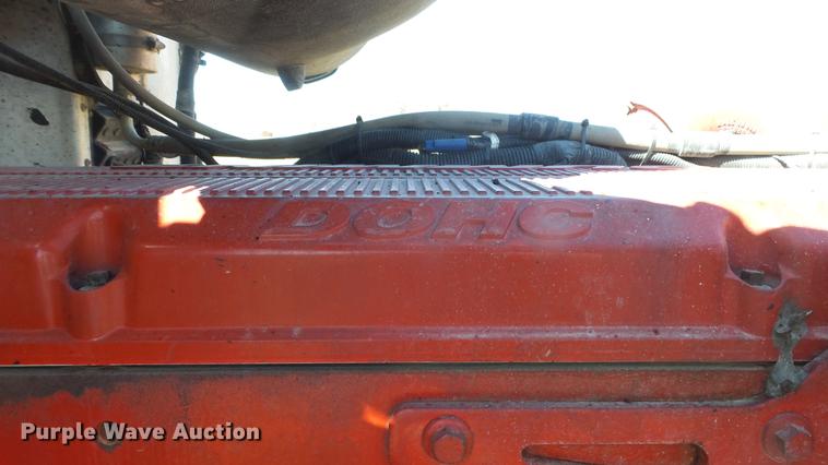 image for item DC0694 2007 Peterbilt 386 semi truck