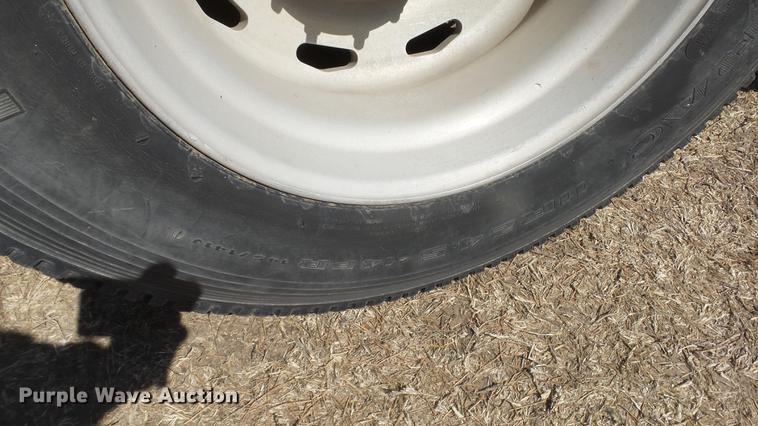 image for item DC0706 1993 Freightliner FLD120 semi truck