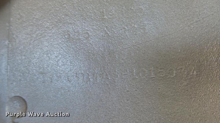 image for item DC0707 1993 Hilbilt end dump trailer