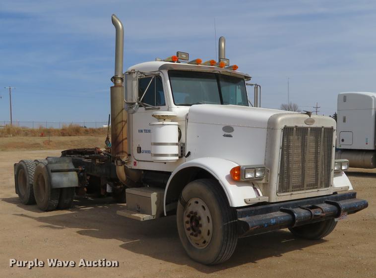image for item DC0887 1996 Peterbilt 379 semi truck