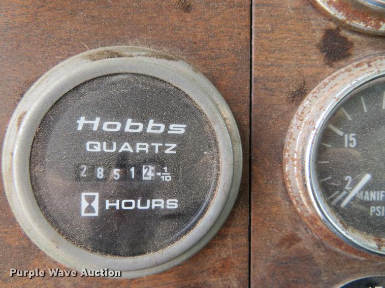 image for item DC0887 1996 Peterbilt 379 semi truck