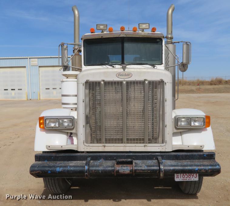 image for item DC0887 1996 Peterbilt 379 semi truck