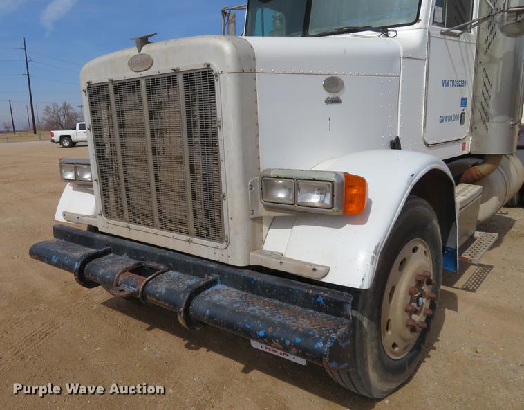image for item DC0887 1996 Peterbilt 379 semi truck