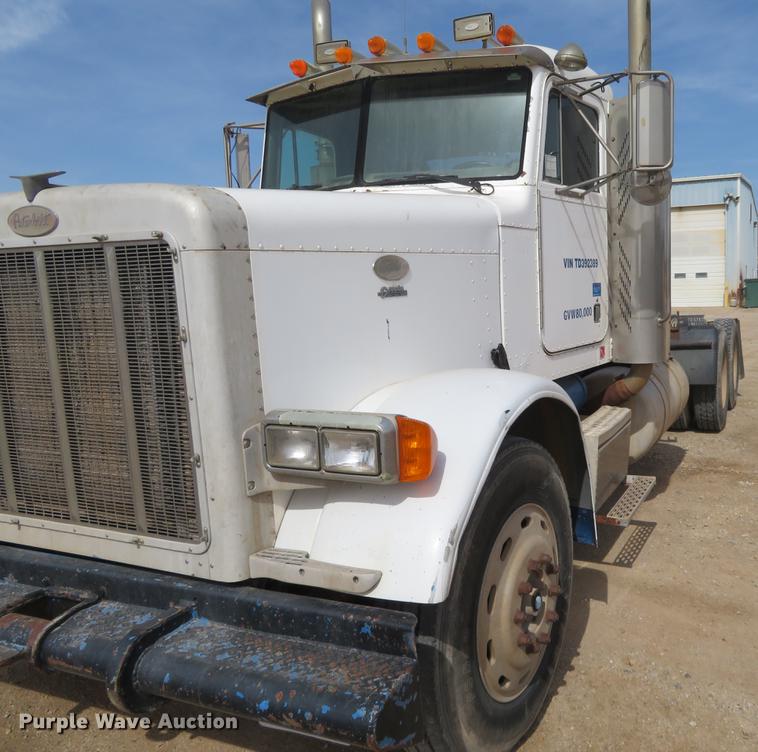 image for item DC0887 1996 Peterbilt 379 semi truck