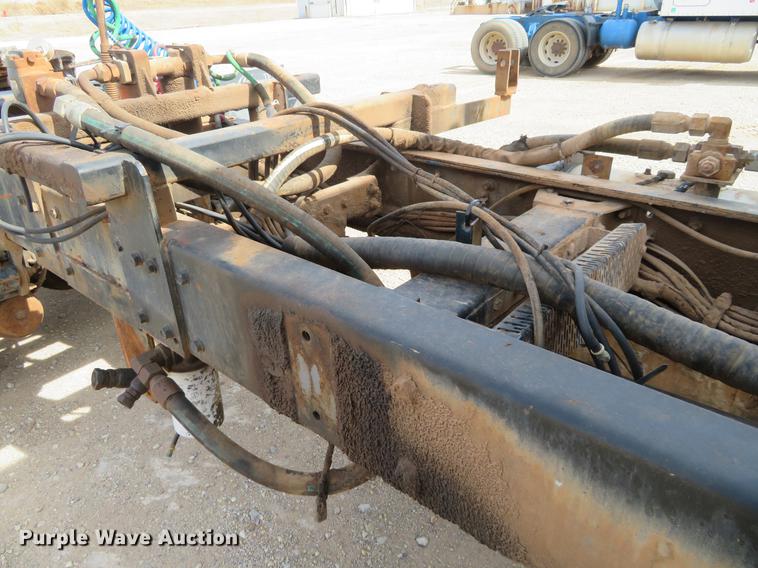 image for item DC0887 1996 Peterbilt 379 semi truck