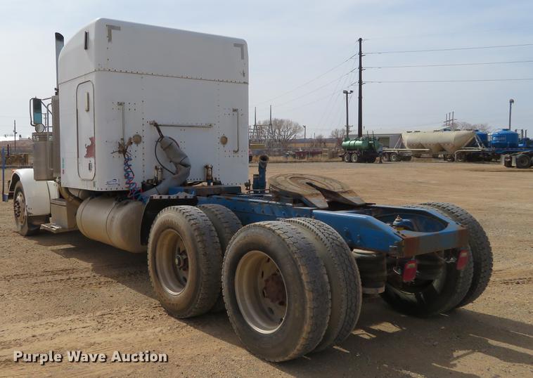 image for item DC0888 1996 Peterbilt 379 semi truck