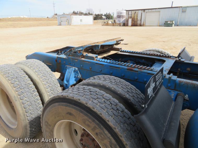 image for item DC0888 1996 Peterbilt 379 semi truck