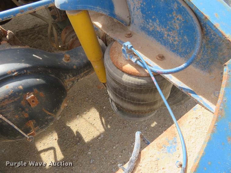 image for item DC0888 1996 Peterbilt 379 semi truck