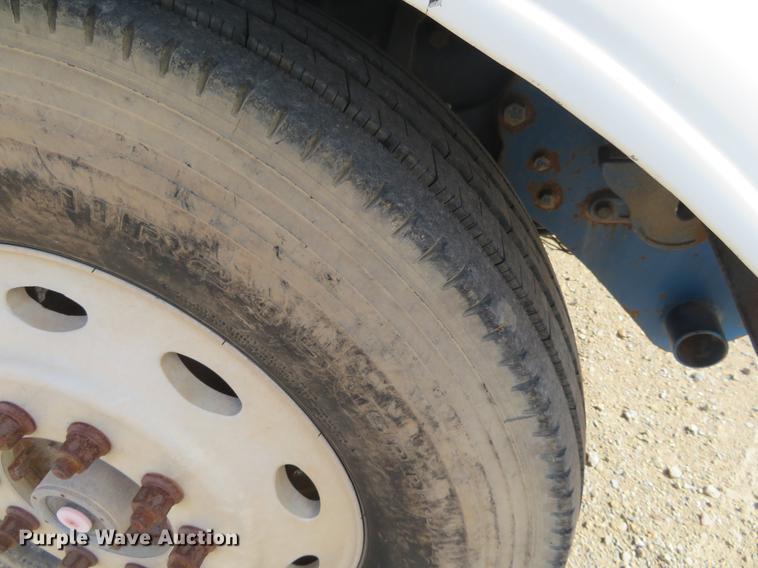 image for item DC0888 1996 Peterbilt 379 semi truck