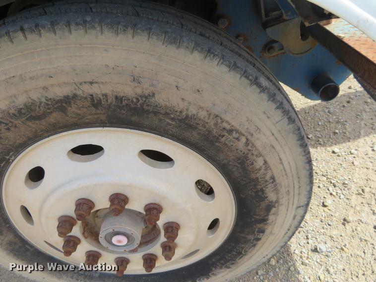 image for item DC0888 1996 Peterbilt 379 semi truck