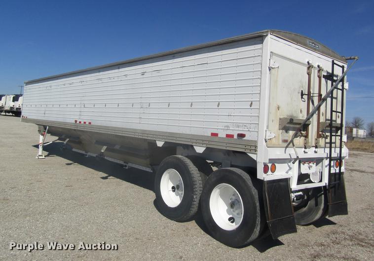 image for item DC4383 1981 Timpte double hopper bottom grain trailer