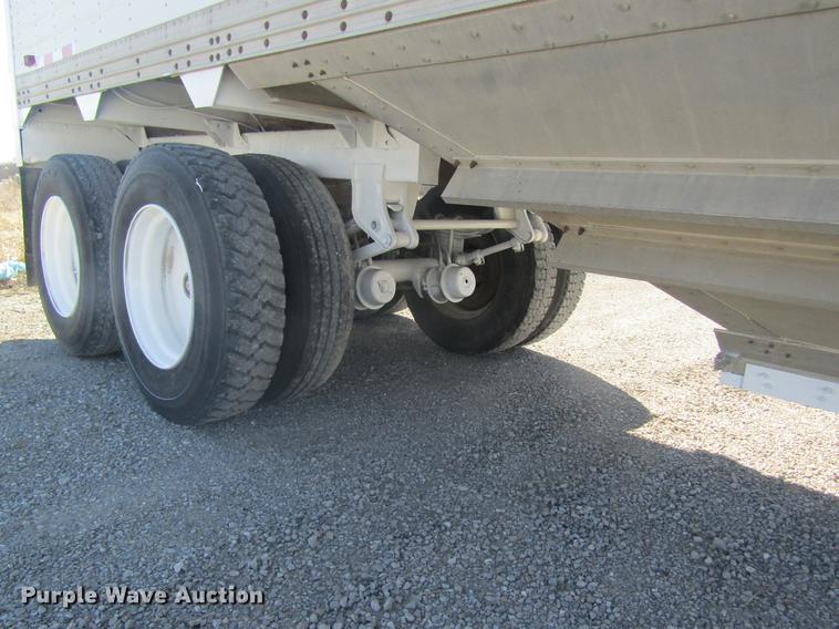 image for item DC4383 1981 Timpte double hopper bottom grain trailer