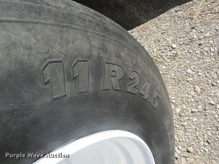 image for item DC4383 1981 Timpte double hopper bottom grain trailer