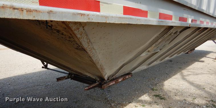 image for item DC5965 1979 Doonan double hopper bottom grain trailer