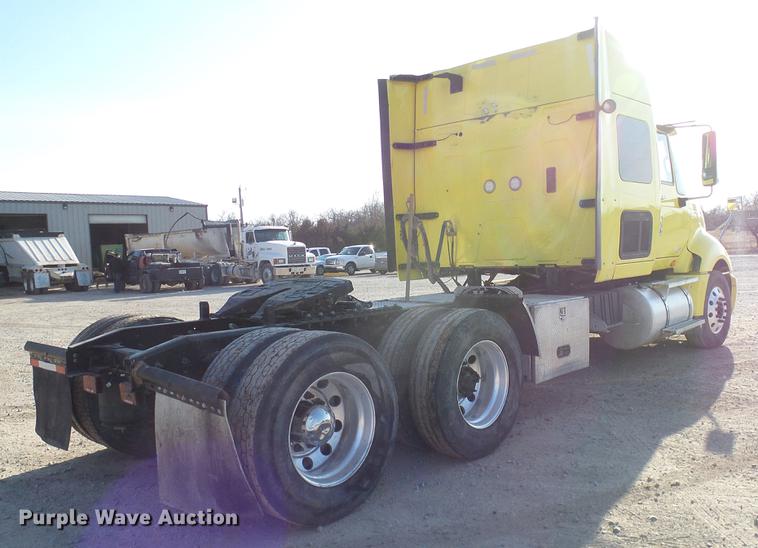 image for item DD1346 2012 International ProStar Plus semi truck