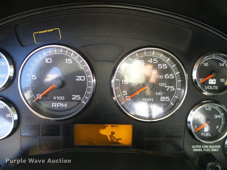 image for item DD1346 2012 International ProStar Plus semi truck