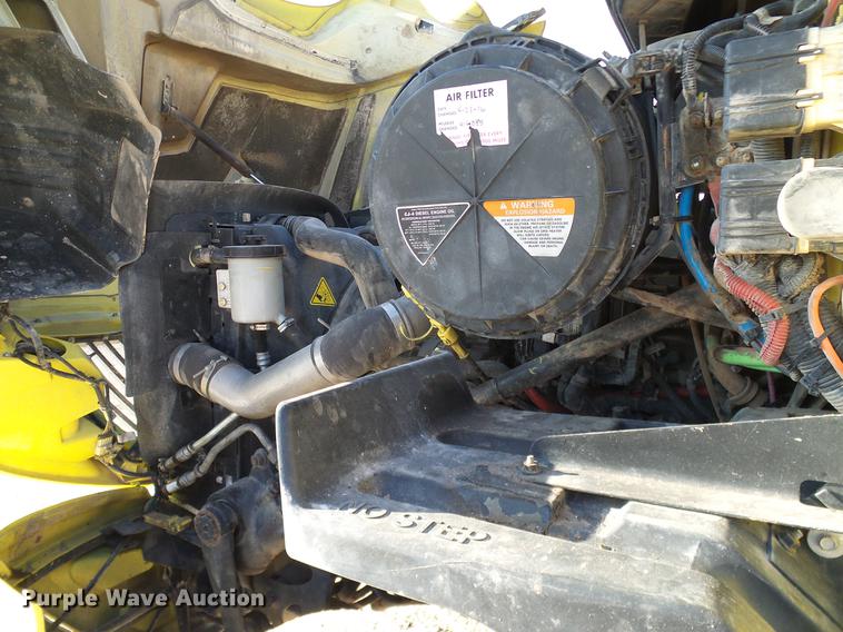 image for item DD1346 2012 International ProStar Plus semi truck