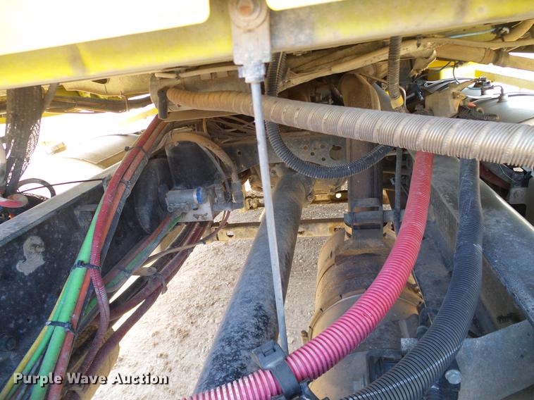 image for item DD1346 2012 International ProStar Plus semi truck