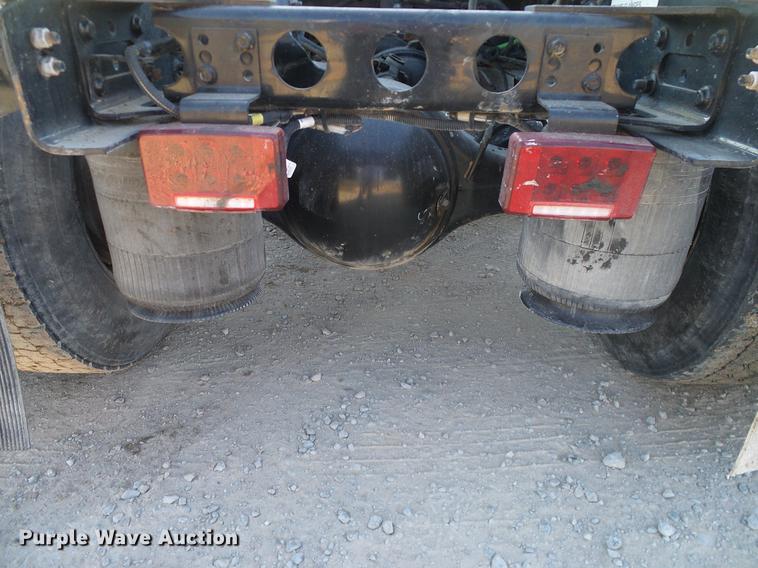 image for item DD1346 2012 International ProStar Plus semi truck