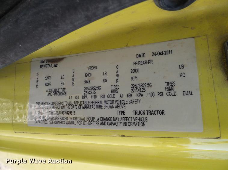 image for item DD1346 2012 International ProStar Plus semi truck