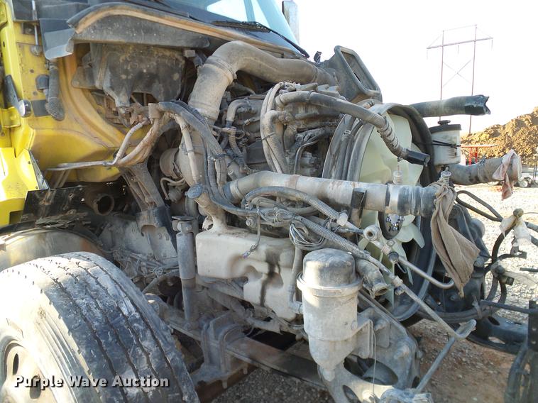 image for item DD1347 2012 International ProStar Plus semi truck