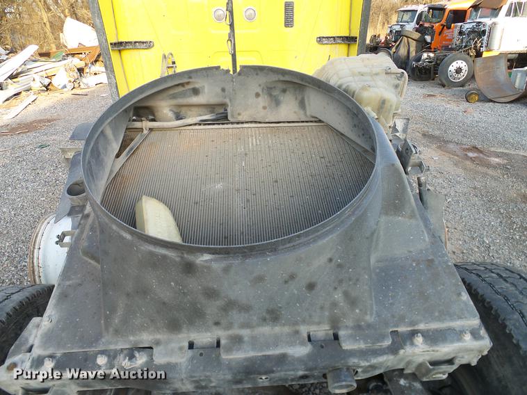 image for item DD1347 2012 International ProStar Plus semi truck