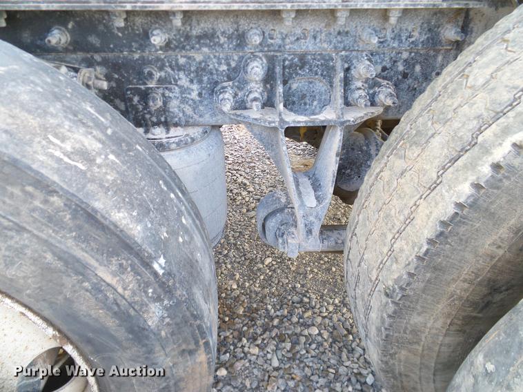 image for item DD1347 2012 International ProStar Plus semi truck