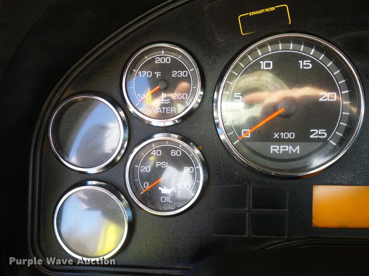 image for item DD1348 2012 International ProStar Plus semi truck