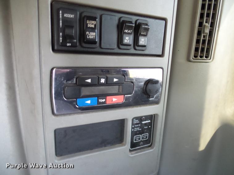 image for item DD1348 2012 International ProStar Plus semi truck