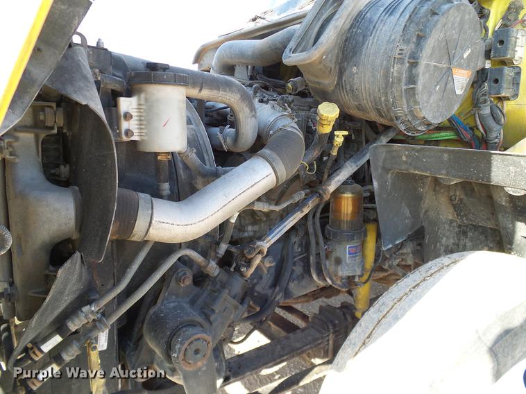 image for item DD1348 2012 International ProStar Plus semi truck