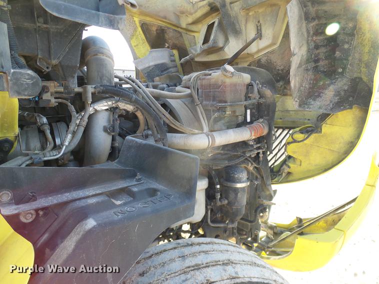 image for item DD1348 2012 International ProStar Plus semi truck