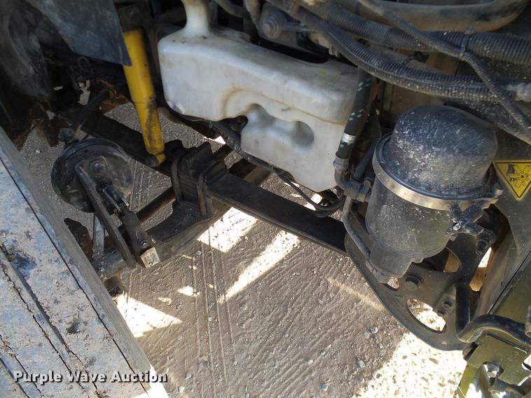 image for item DD1348 2012 International ProStar Plus semi truck