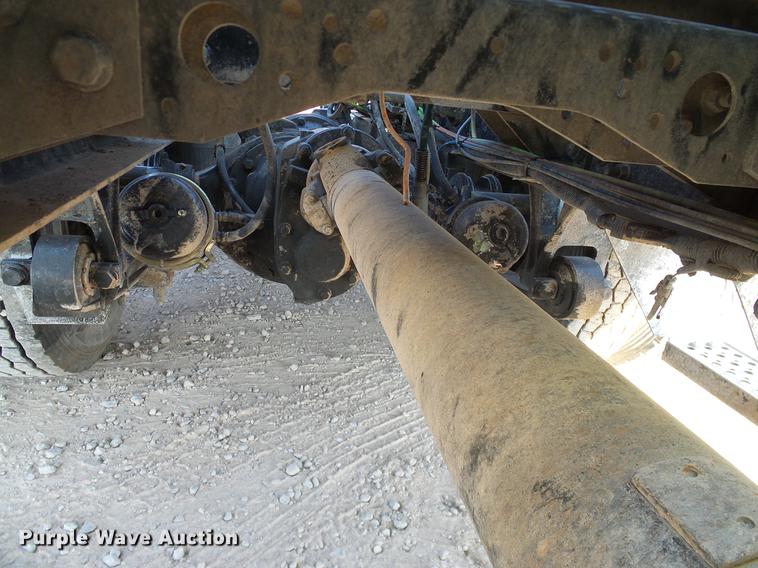 image for item DD1348 2012 International ProStar Plus semi truck