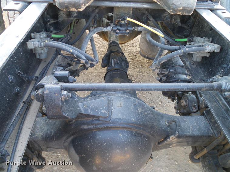 image for item DD1348 2012 International ProStar Plus semi truck