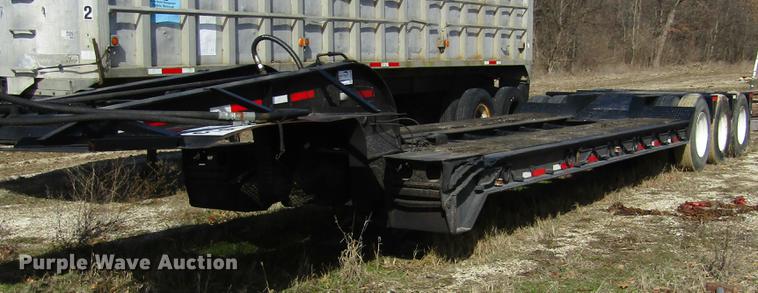 image for item DD2727 1971 Hyster low boy equipment trailer
