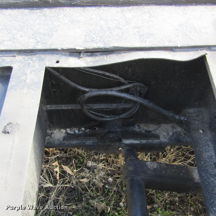 image for item DD2727 1971 Hyster low boy equipment trailer