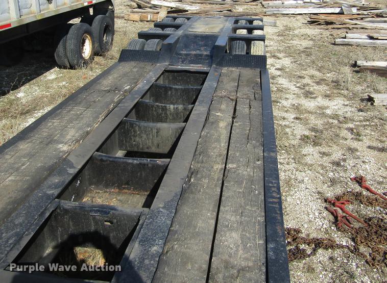 image for item DD2727 1971 Hyster low boy equipment trailer