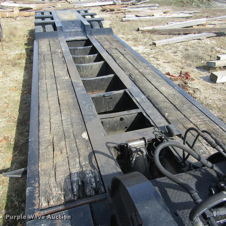 image for item DD2727 1971 Hyster low boy equipment trailer