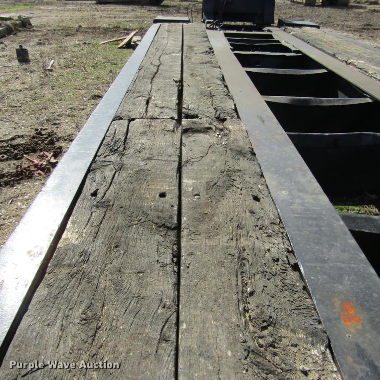 image for item DD2727 1971 Hyster low boy equipment trailer