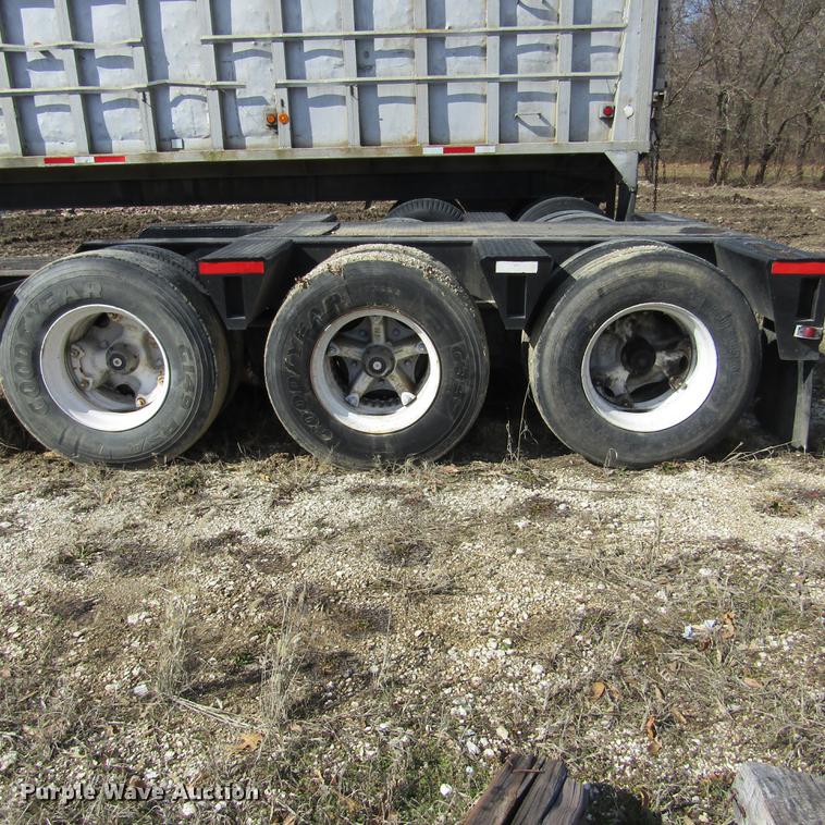 image for item DD2727 1971 Hyster low boy equipment trailer