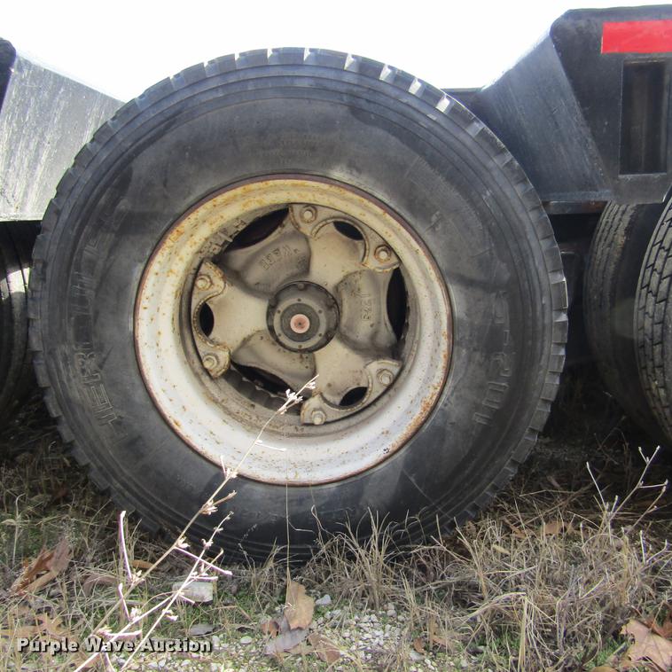 image for item DD2727 1971 Hyster low boy equipment trailer