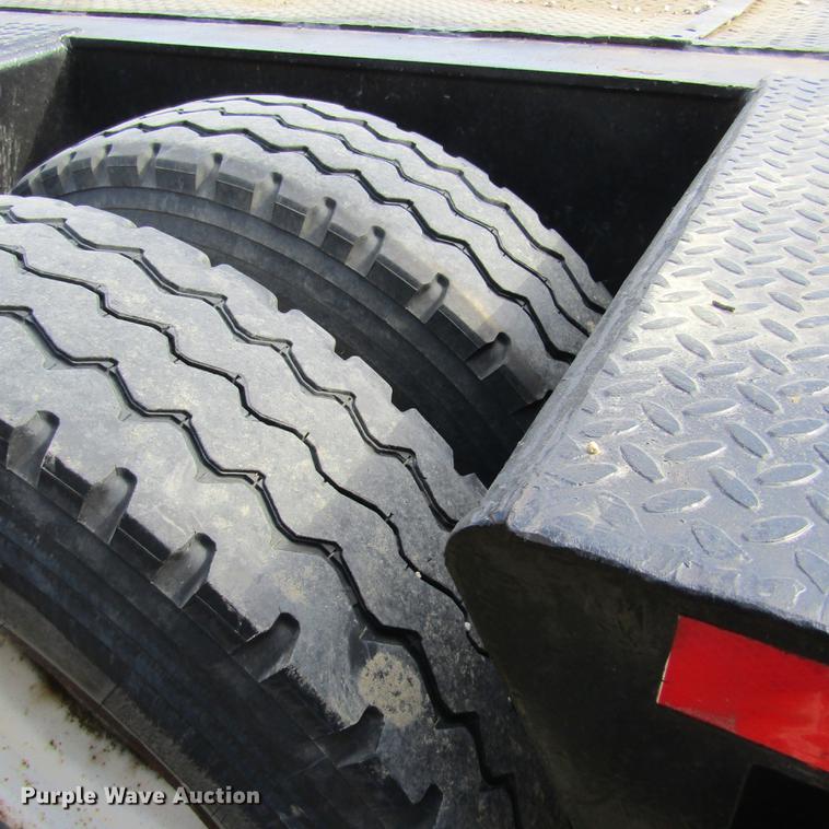 image for item DD2727 1971 Hyster low boy equipment trailer