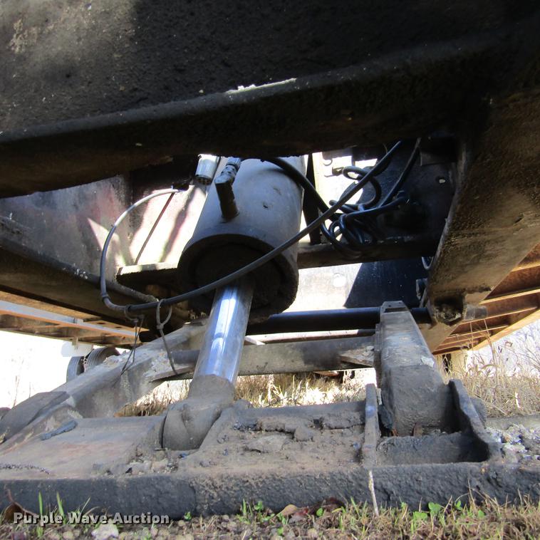 image for item DD2727 1971 Hyster low boy equipment trailer