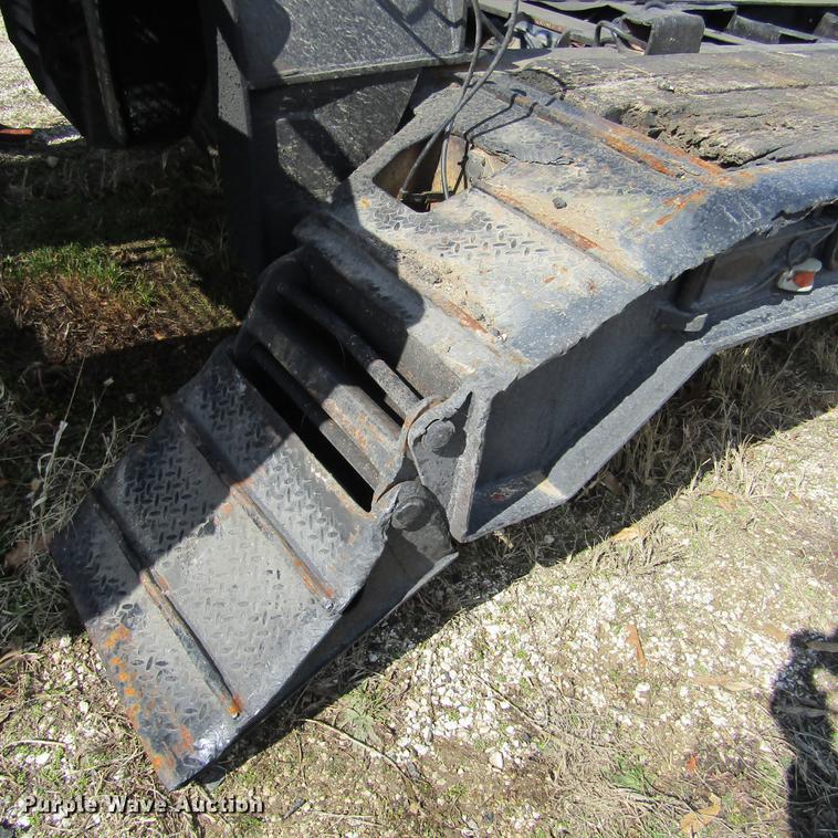 image for item DD2727 1971 Hyster low boy equipment trailer