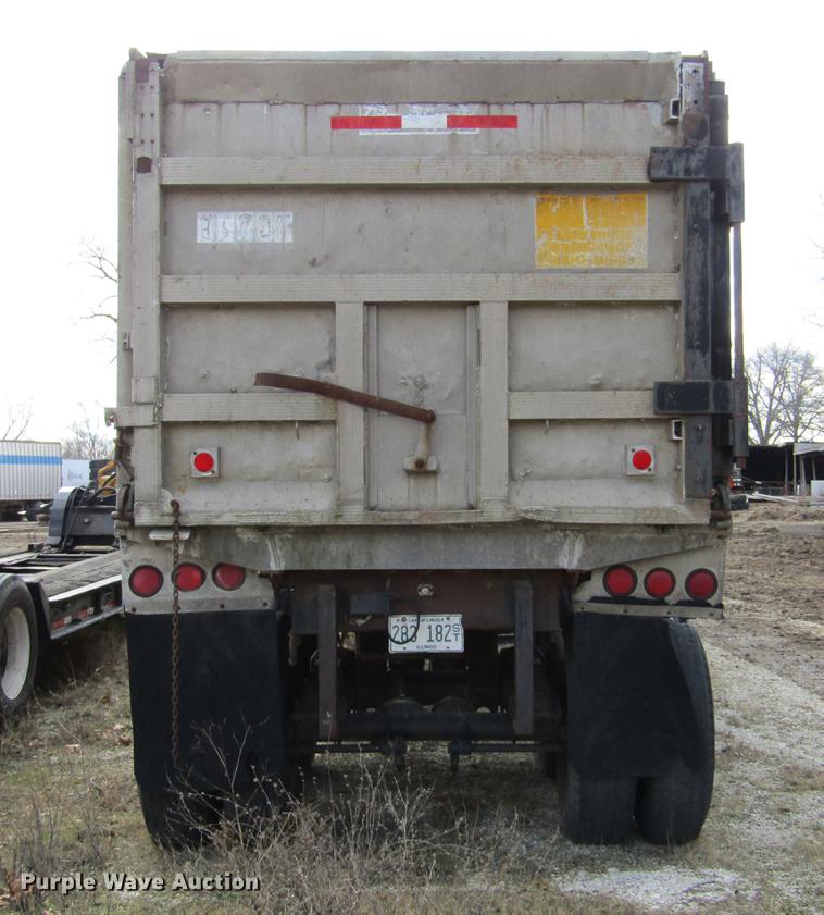 image for item DD2728 1972 Gilmore end dump trailer